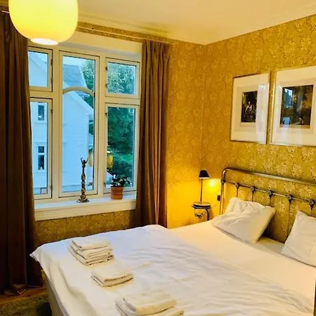 Villa Big 10 Min Walk From Citycenter-swimmingpool *