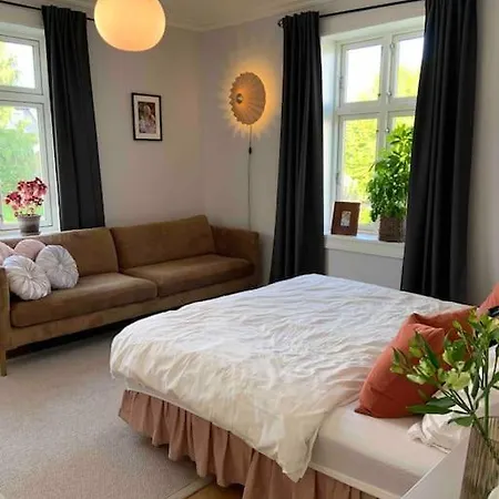 וילה Big 10 Min Walk From Citycenter-swimmingpool *